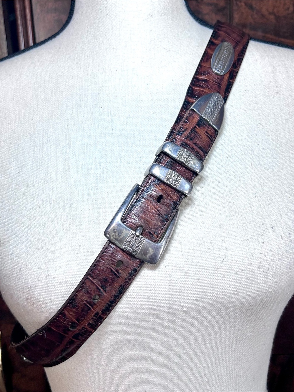 Vintage FootJoy Concho Crocodile Embossed Leather Belt Men’s 36 Silver Buckle